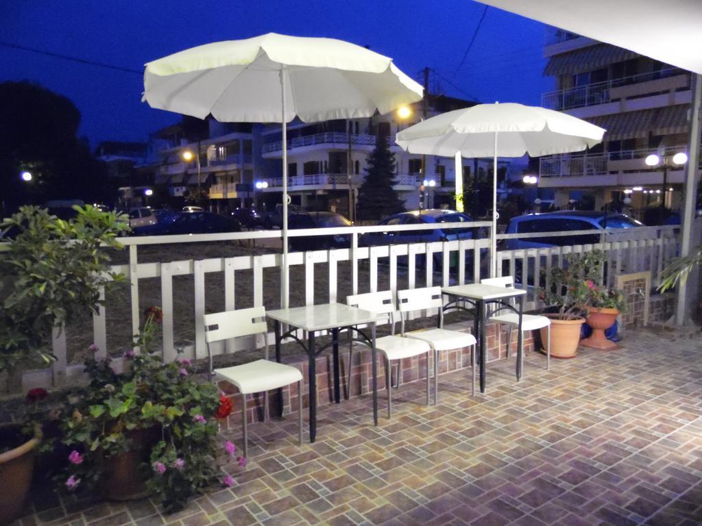 Four Seasons 2 Apartman Paralía Kültér fotó