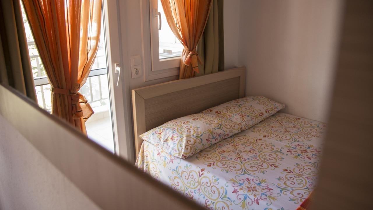 Four Seasons 2 Apartman Paralía Kültér fotó